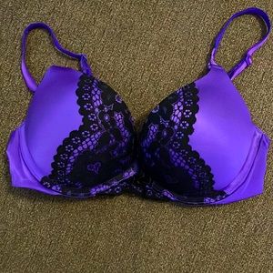 Victoria’s Secret Bombshell bra - 32B